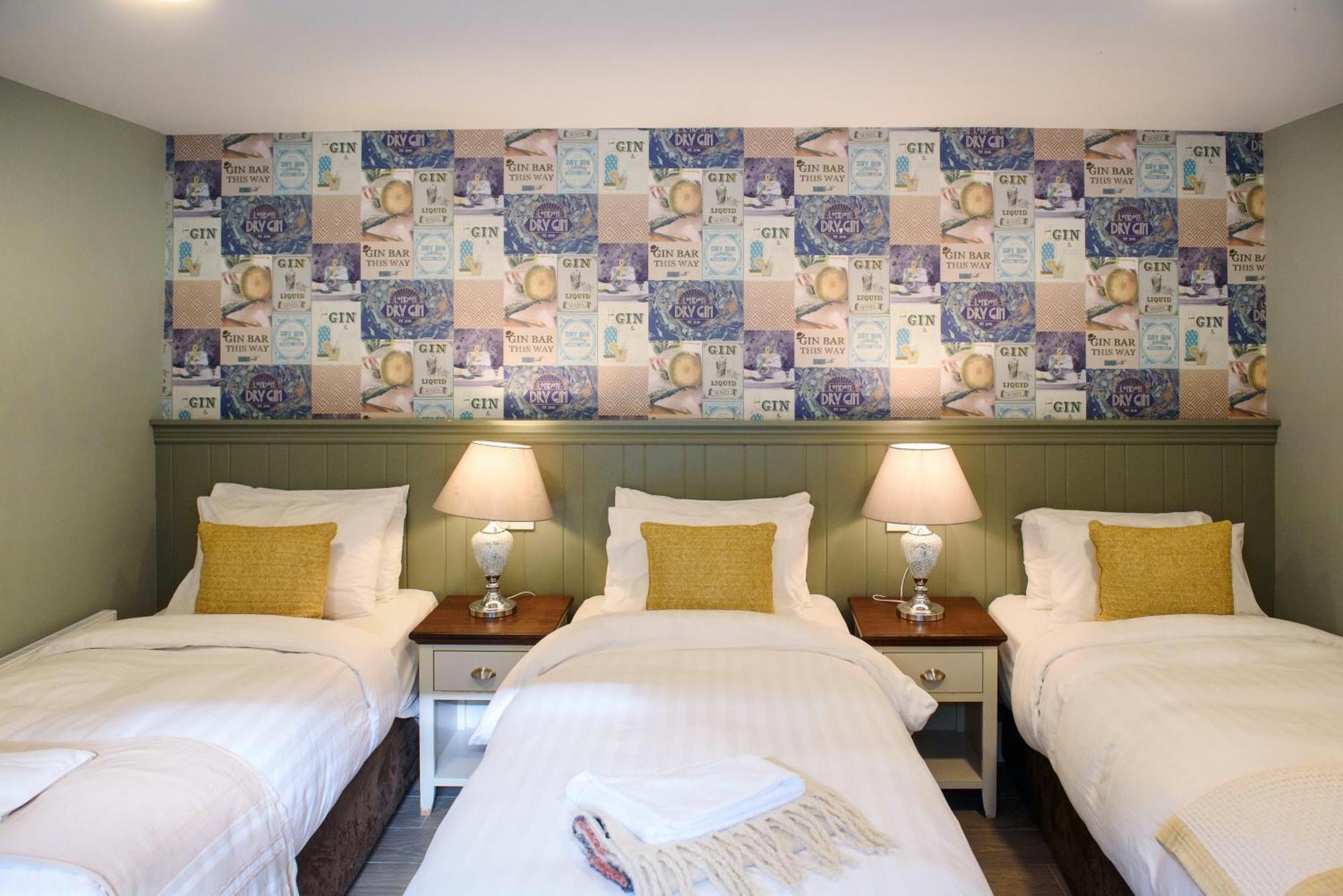 Shannon Bridge House Carrick-on-Shannon ภายนอก รูปภาพ