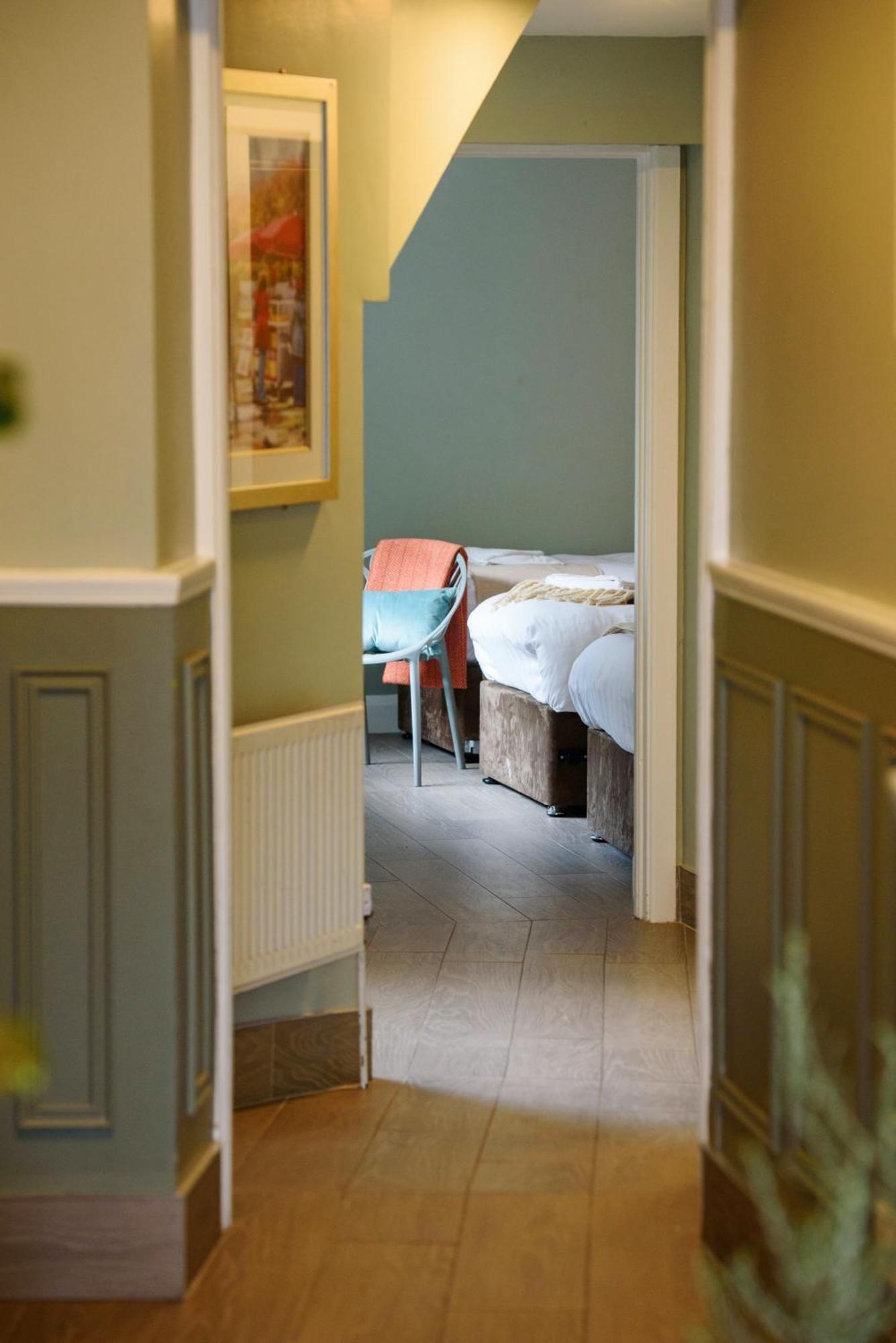 Shannon Bridge House Carrick-on-Shannon ภายนอก รูปภาพ